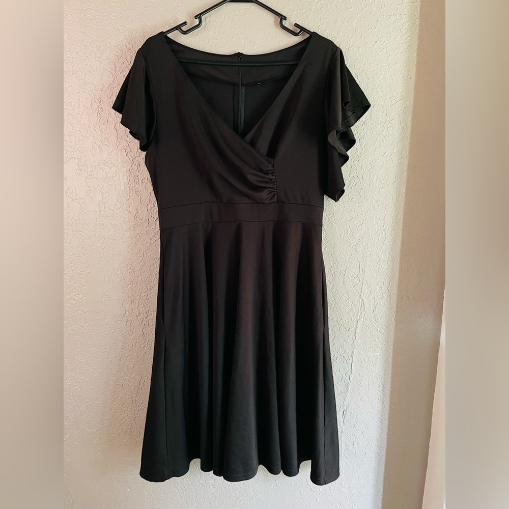 Women’s Macys Short Sleeve Simple Black Dress Size XL